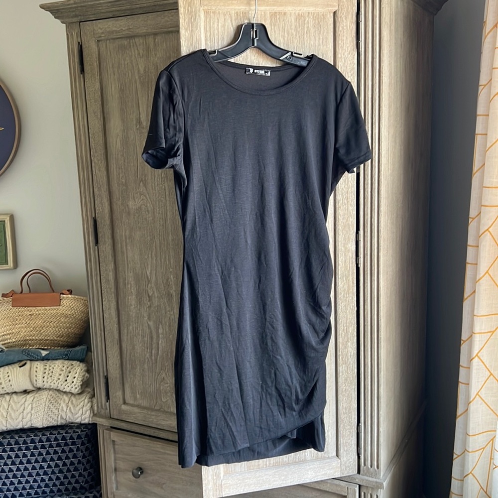 Summer dress; body-con styling; ruching;